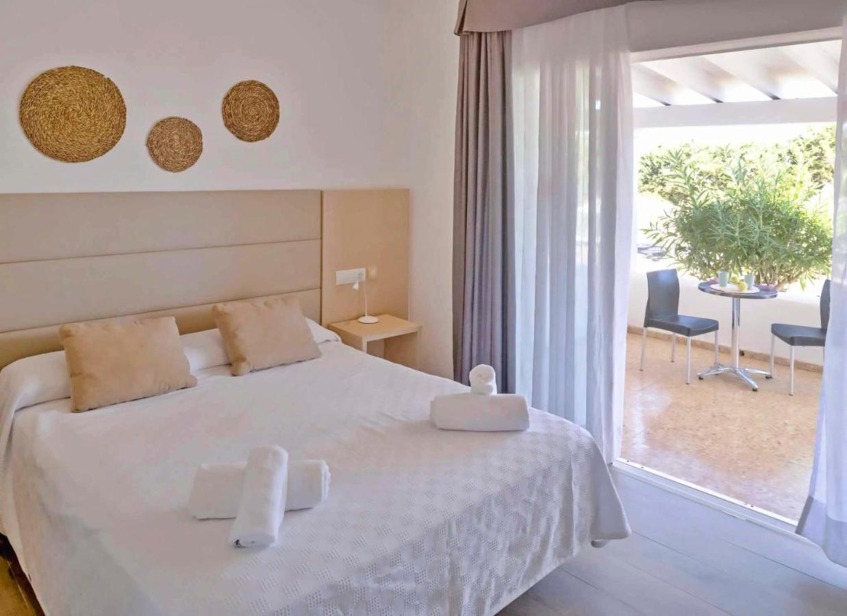 Roquetes Bungalows Premium - Formentera Break Es Pujols Luaran gambar