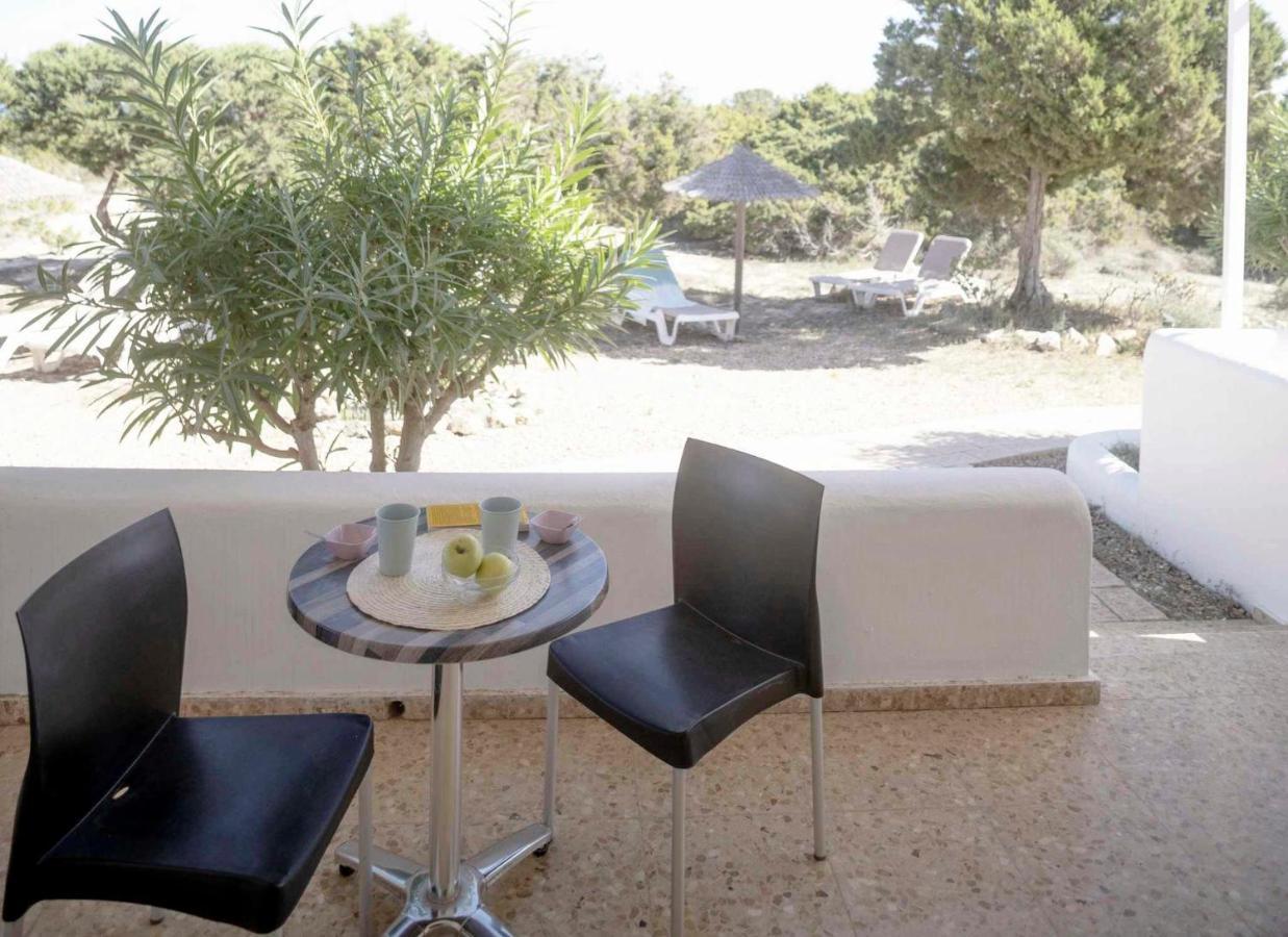 Roquetes Bungalows Premium - Formentera Break Es Pujols Luaran gambar
